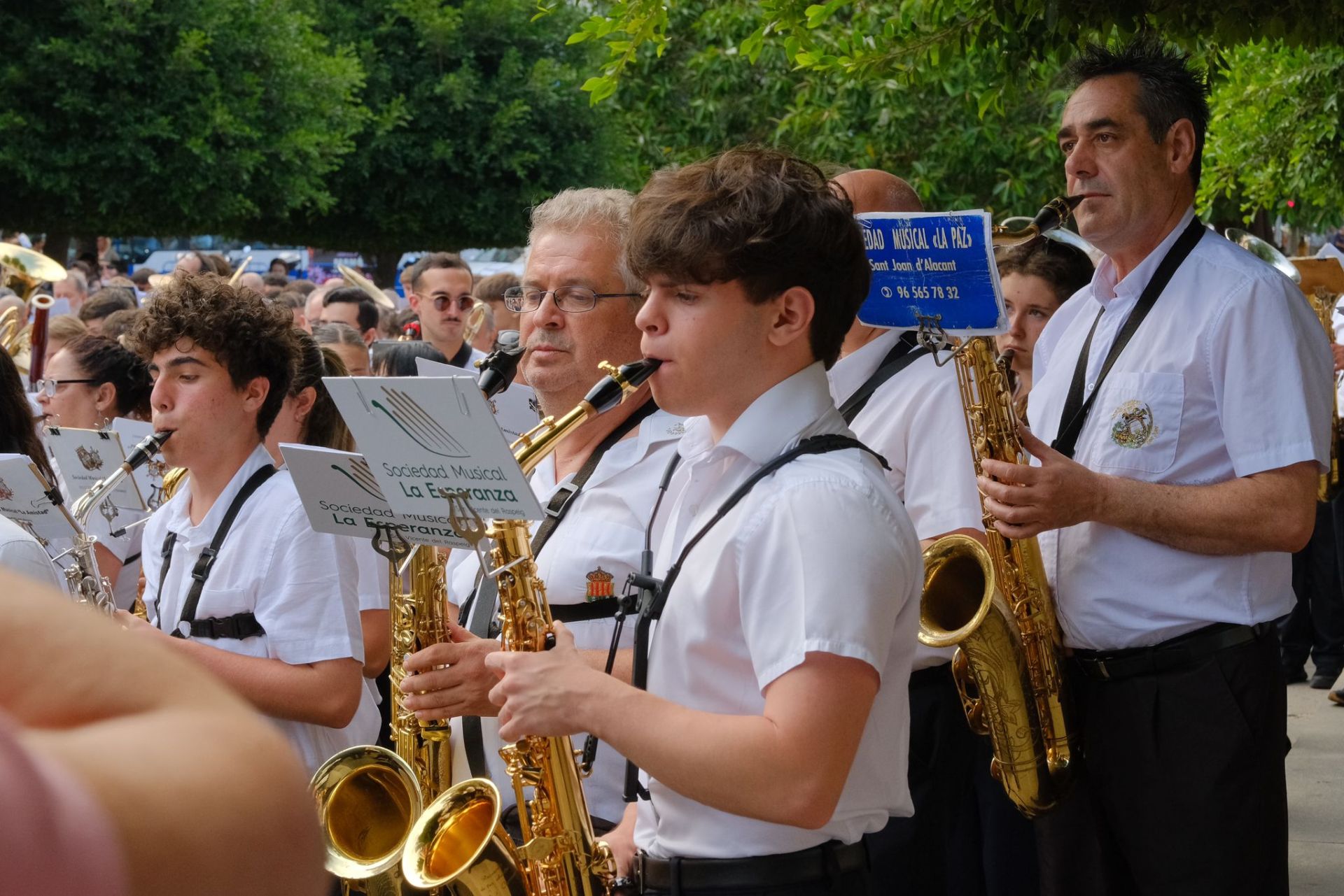La música marca el inicio de la fiesta de las Hogueras de Alicante 2025
