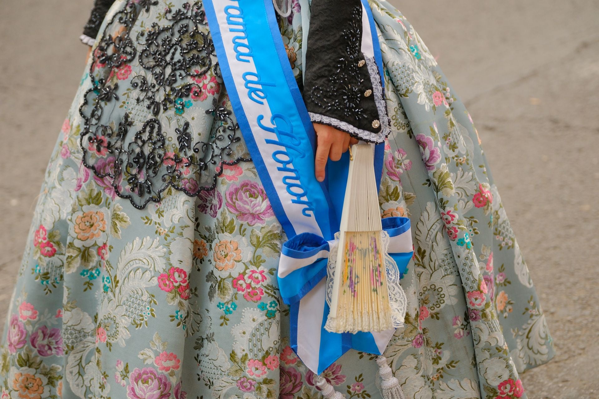 Así ha sido el Desfile del Pregón de las Hogueras de Alicante 2025