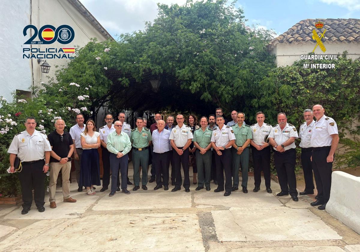 Reunión de las Fuerzas de Seguridad del Estado, con los representantes de los polígonos industriales.