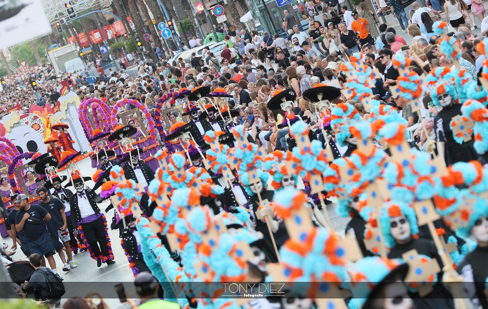 Estos son los premios del Desfile del Ninot de las Hogueras de San Juan de Alicante 2025