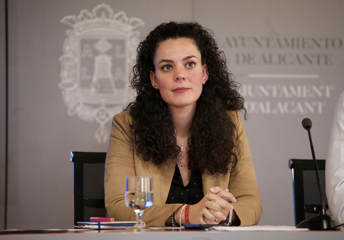 El PP mantiene la «mano tendida» y ofrece «total predisposición al diálogo» para un acuerdo que salve el plan de ajuste