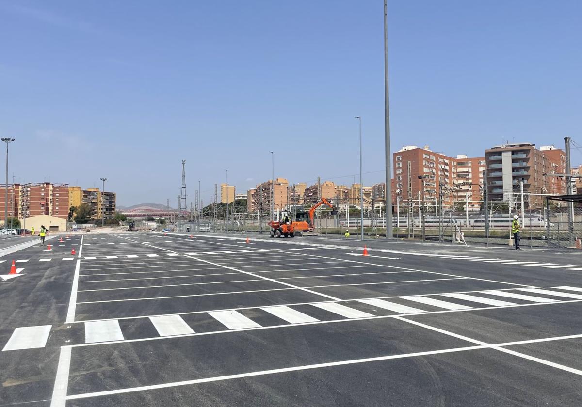Alicante estrena un nuevo parking que aumenta hasta 624 las plazas para Hogueras