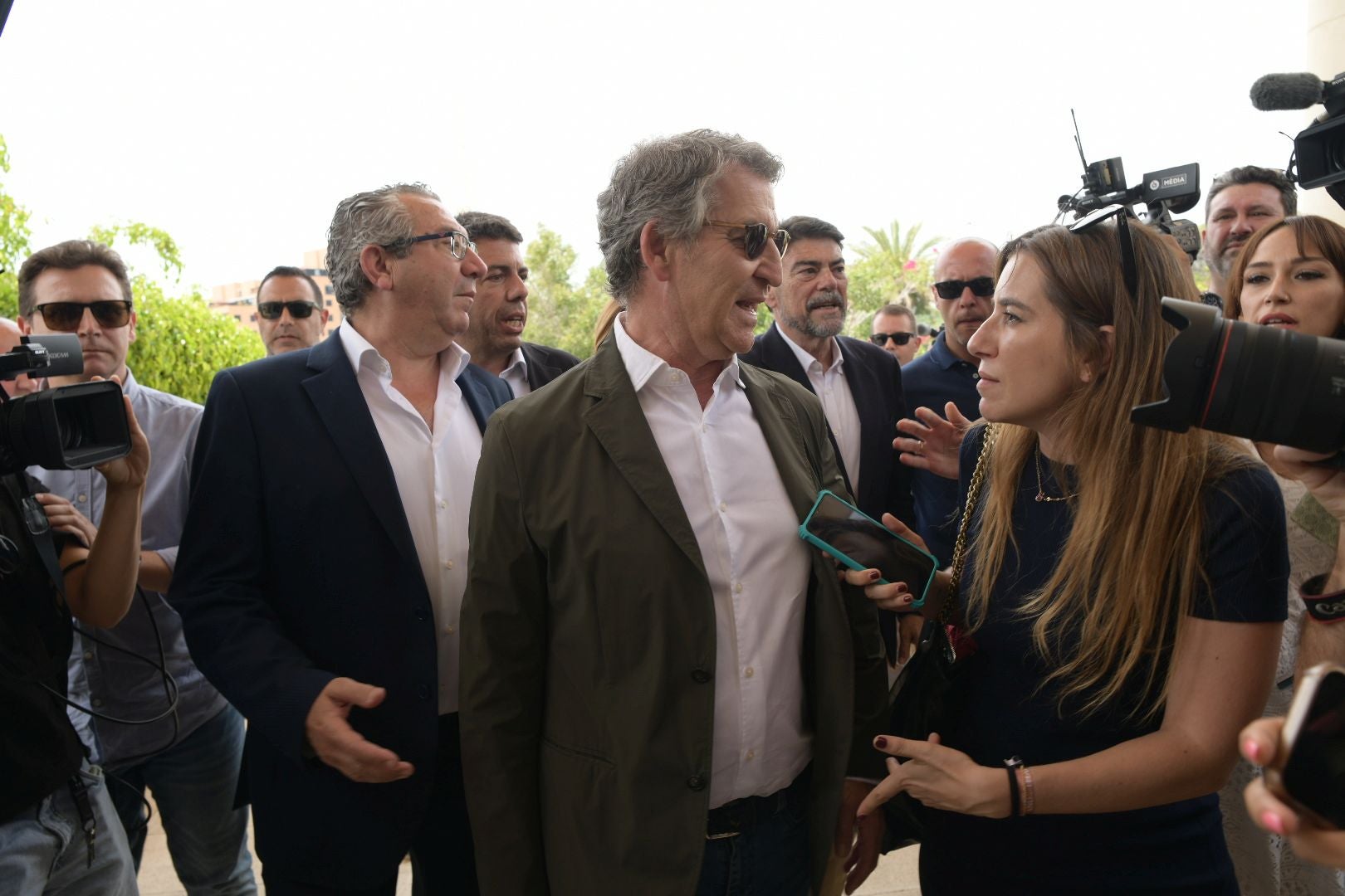 Multitudinario acto con Feijóo y Mazón en Alicante