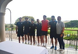 Integrantes de la Selección Española de rugby 7s masculina en Bonalba Green.