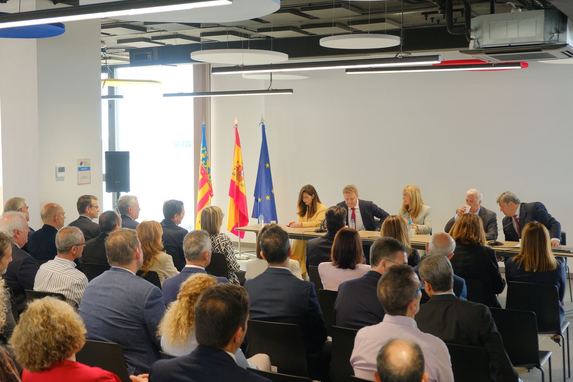 La presidenta del Supremo y del CGPJ inaugura en Alicante las XXXIII Jornadas de Decanos de España
