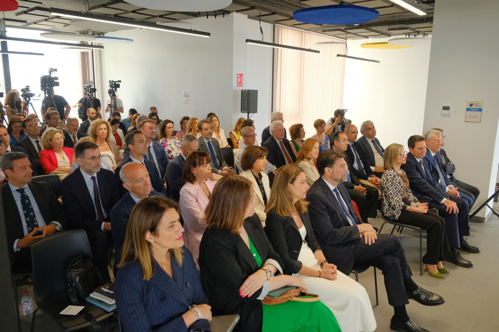 La presidenta del Supremo y del CGPJ inaugura en Alicante las XXXIII Jornadas de Decanos de España