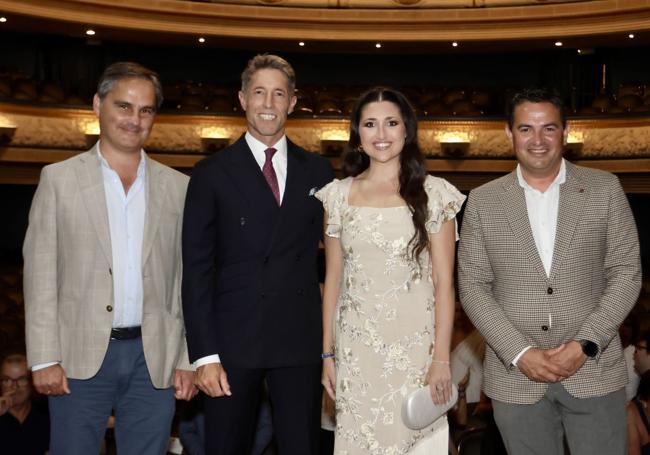 La bellea del foc, Adriana Vico, con el torero Manuel Escribano.