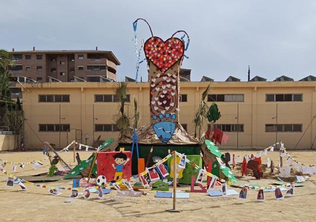 Premio Manuel Porras infantil a la foguera Fundación Educativa Jesuitas Centro-Este.