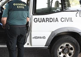 Coche patrulla de la Guardia Civil, en imagen de archivo.