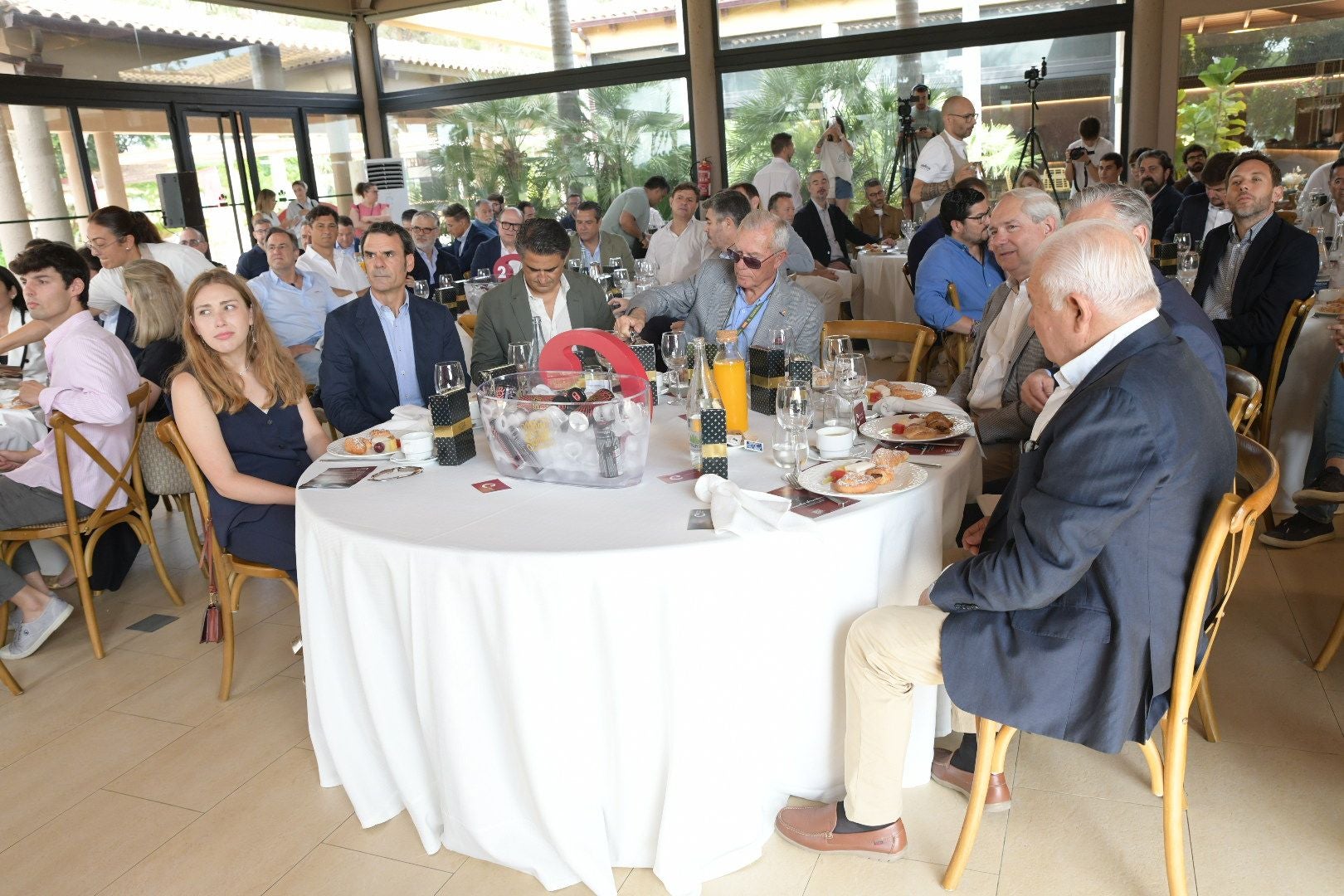 Lleno en el Cámara Business Club para escuchar a Iván Espinosa de los Monteros