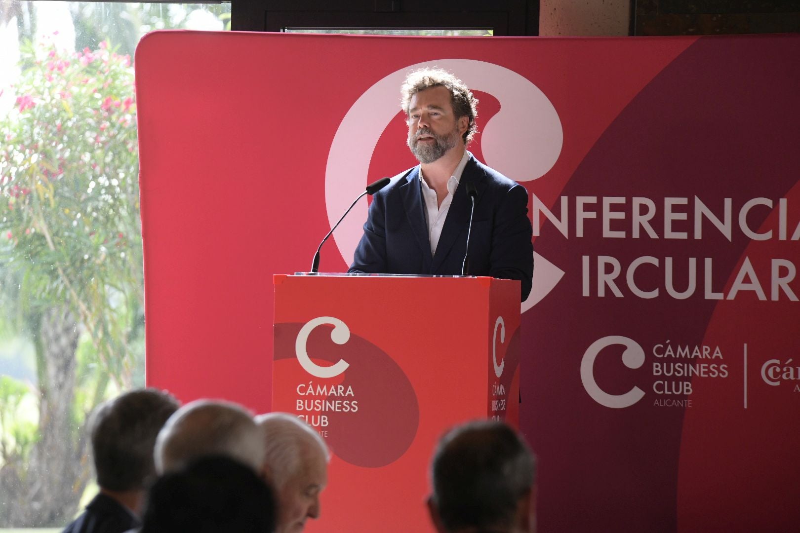 Lleno en el Cámara Business Club para escuchar a Iván Espinosa de los Monteros