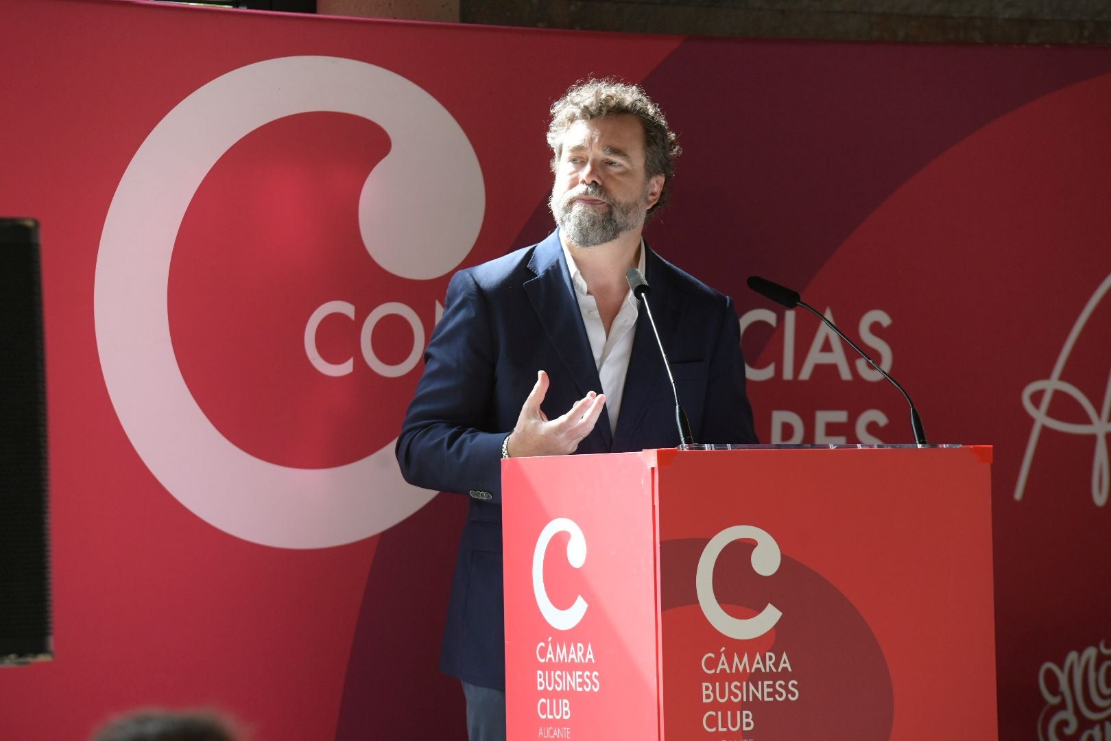 Lleno en el Cámara Business Club para escuchar a Iván Espinosa de los Monteros