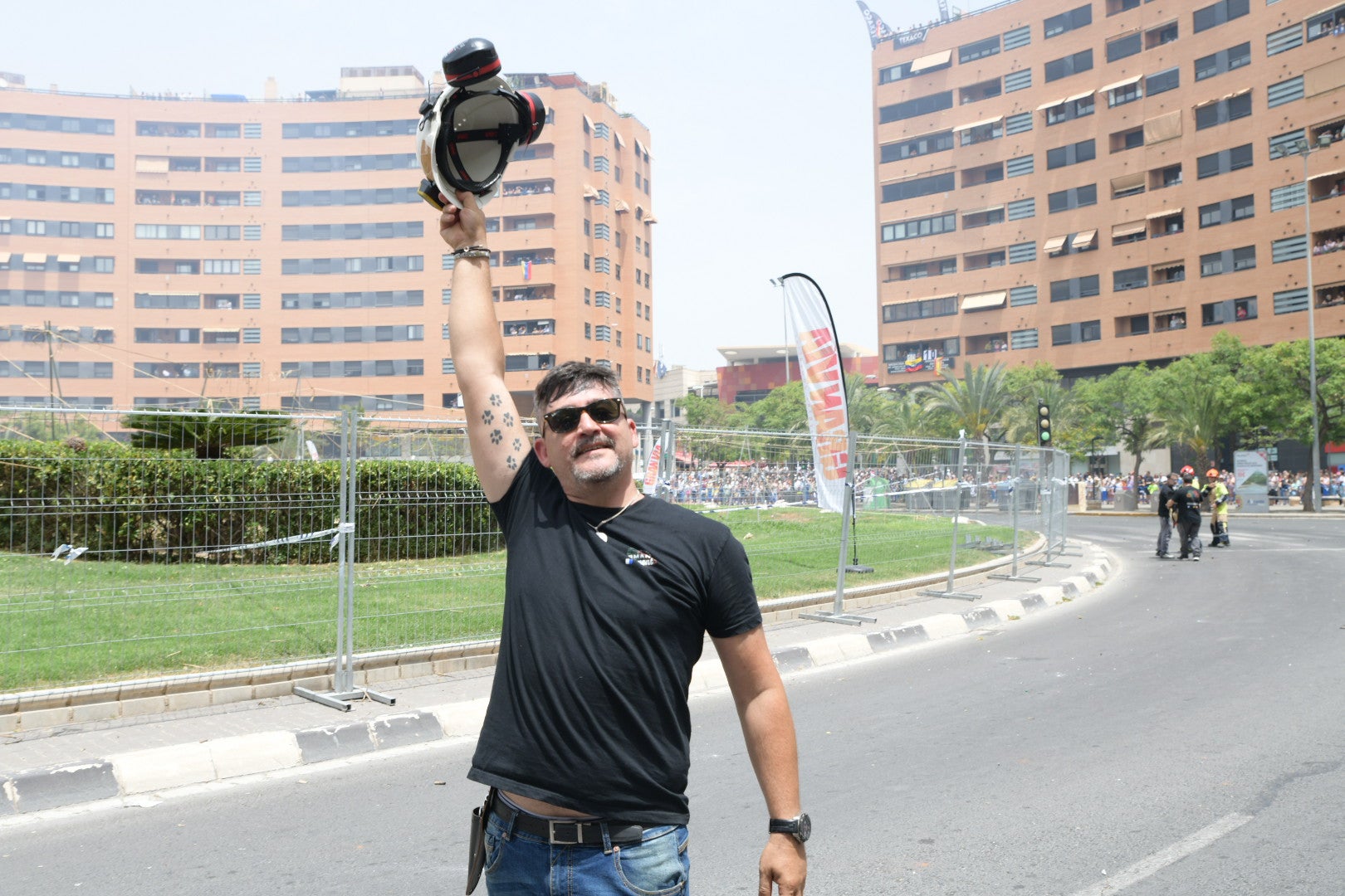 Así ha sido la última mascletà antes del inicio oficial de las Hogueras
