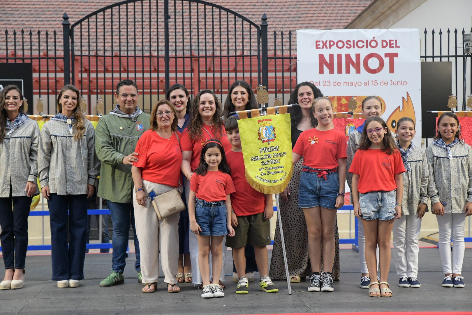 La entrega de premios de la exposición del ninot, en imágenes