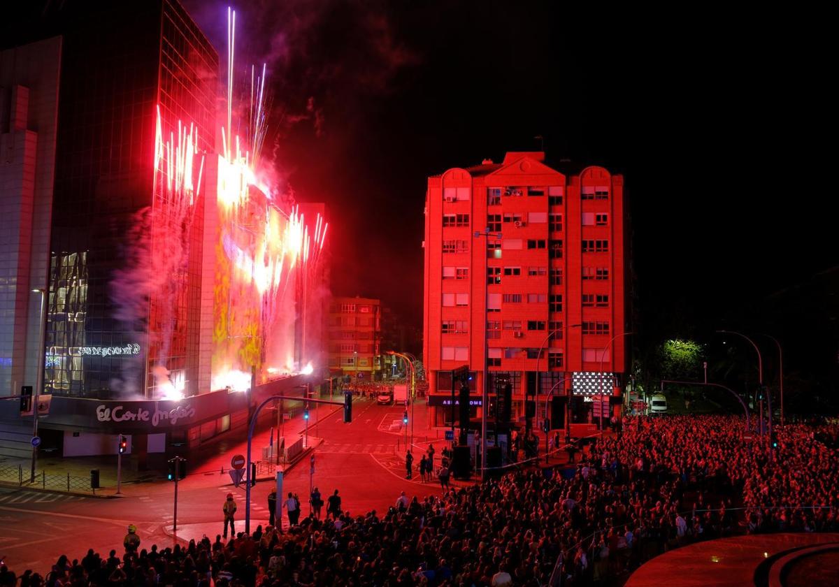 Arrival of fire at the Hogueras of Alicante 2025.