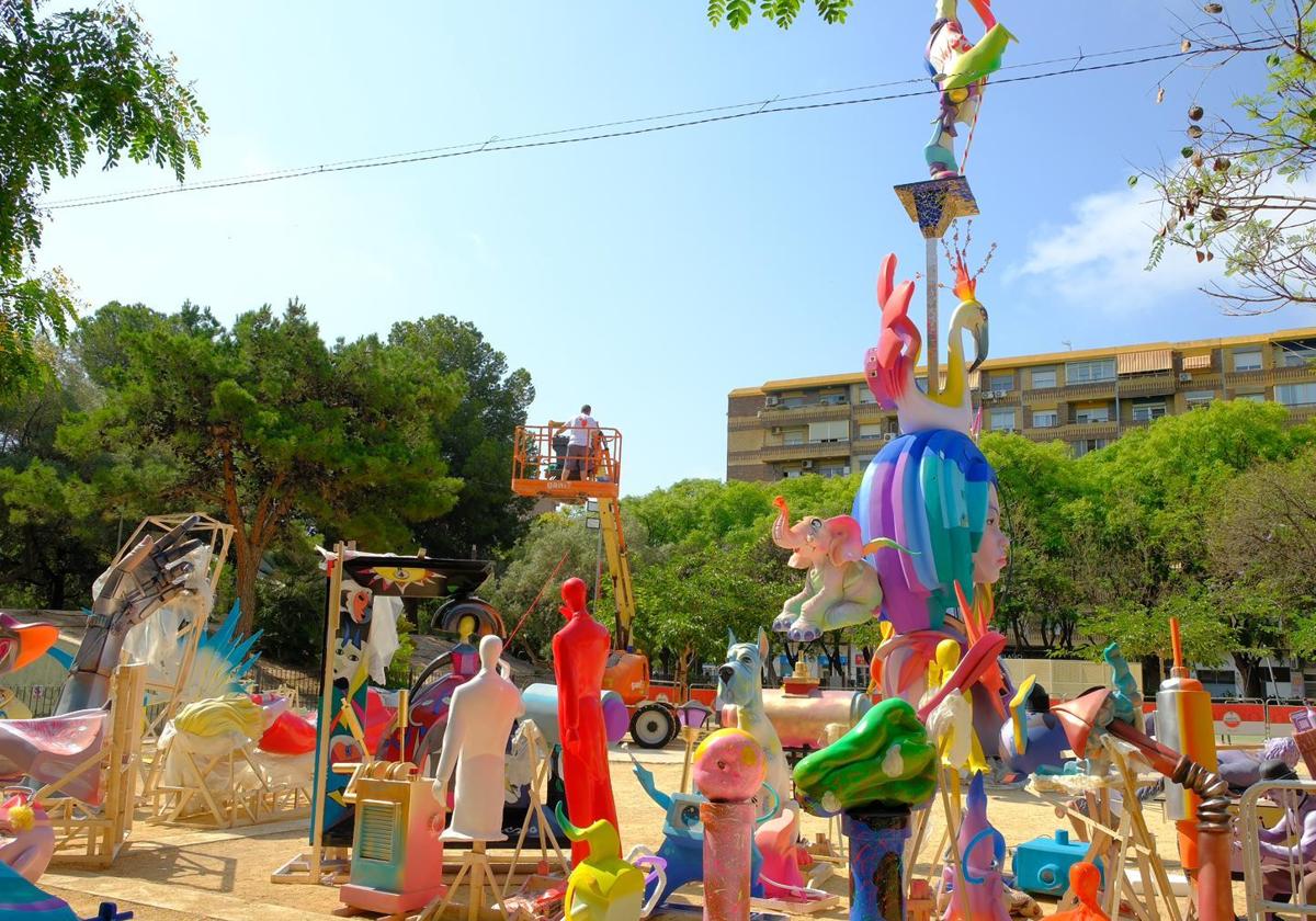 Plantà de la hoguera Florida-Plaza de la Viña, de categoría Especial.