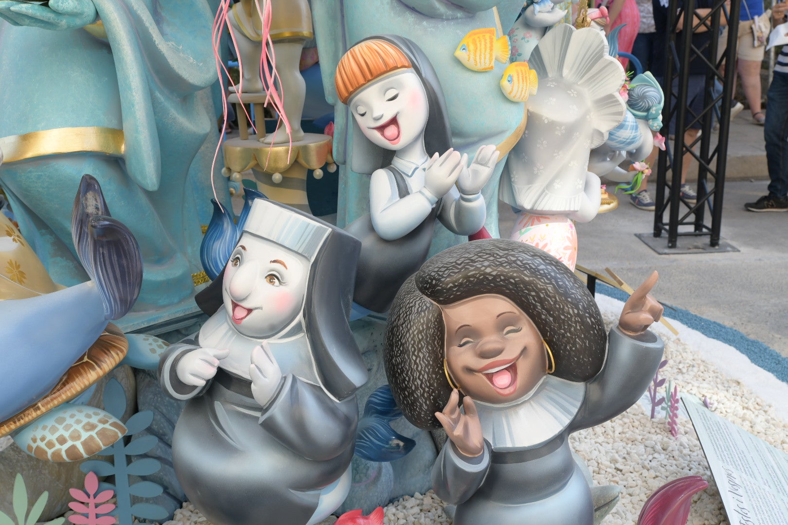 Sagrada Familia, segundo premio de las hogueras infantiles en imágenes