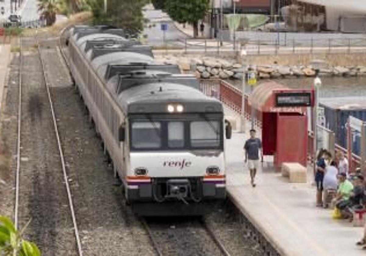 Commuter services at San Gabriel station.