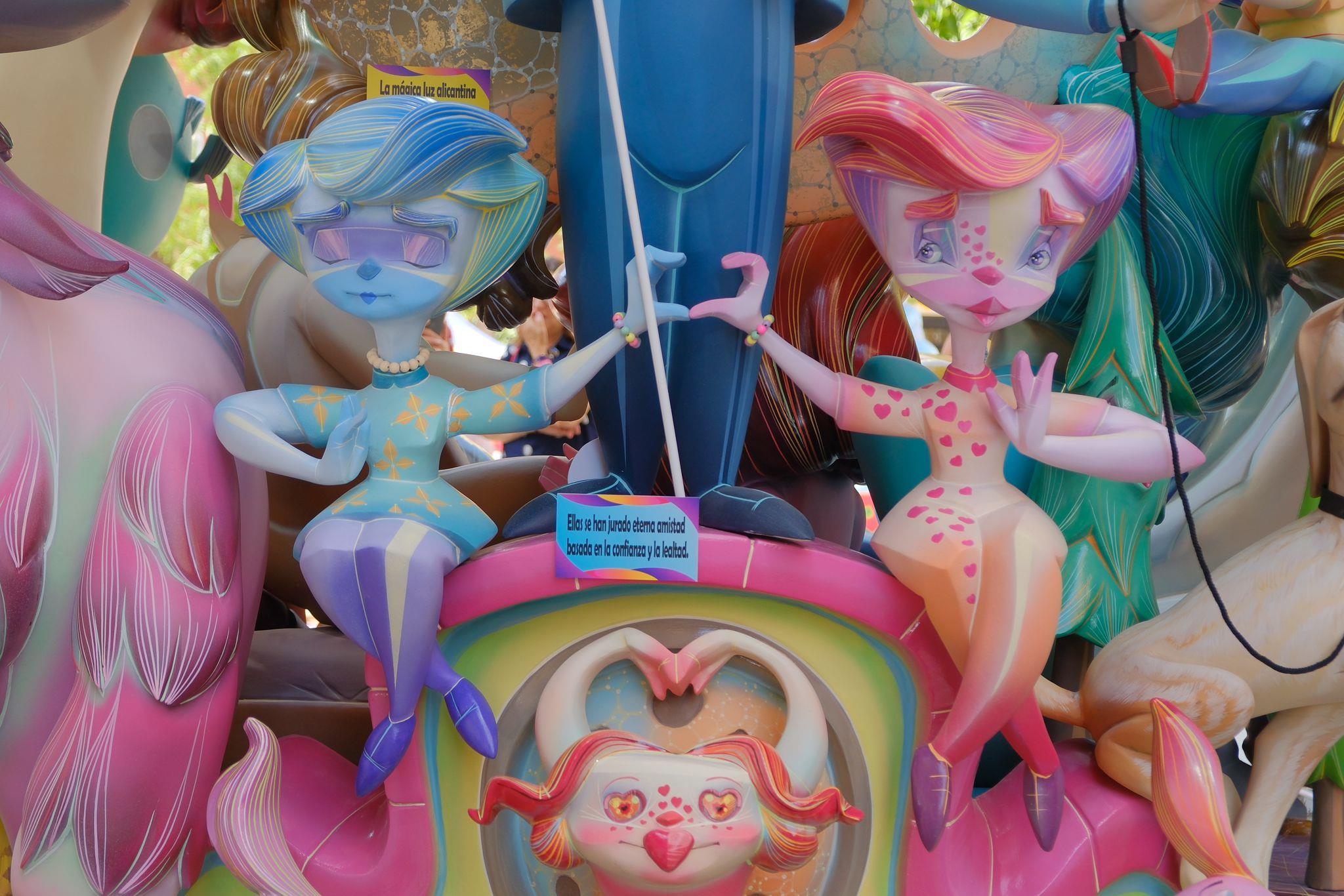 Un paseo por la mejor hoguera infantil de Alicante