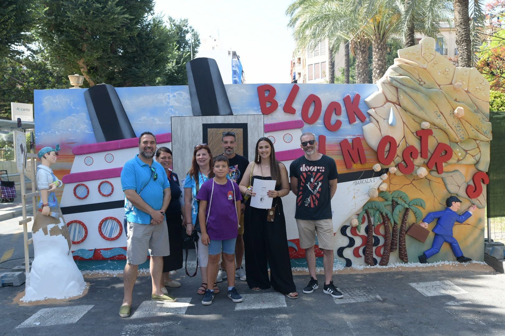 Todas las barracas que han optado a la portalada más alicantina de TodoAlicante