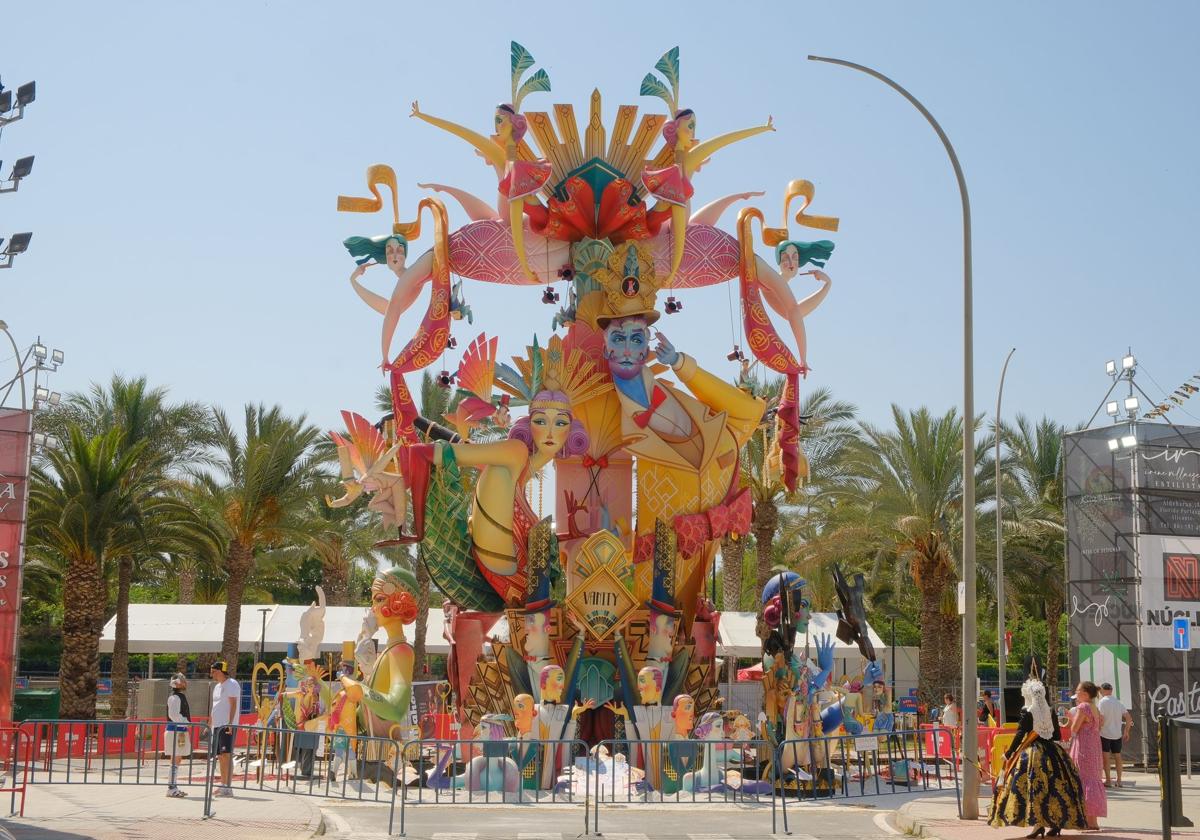 'Vanity', by Paco Torres, erected in Baver Els Antigons