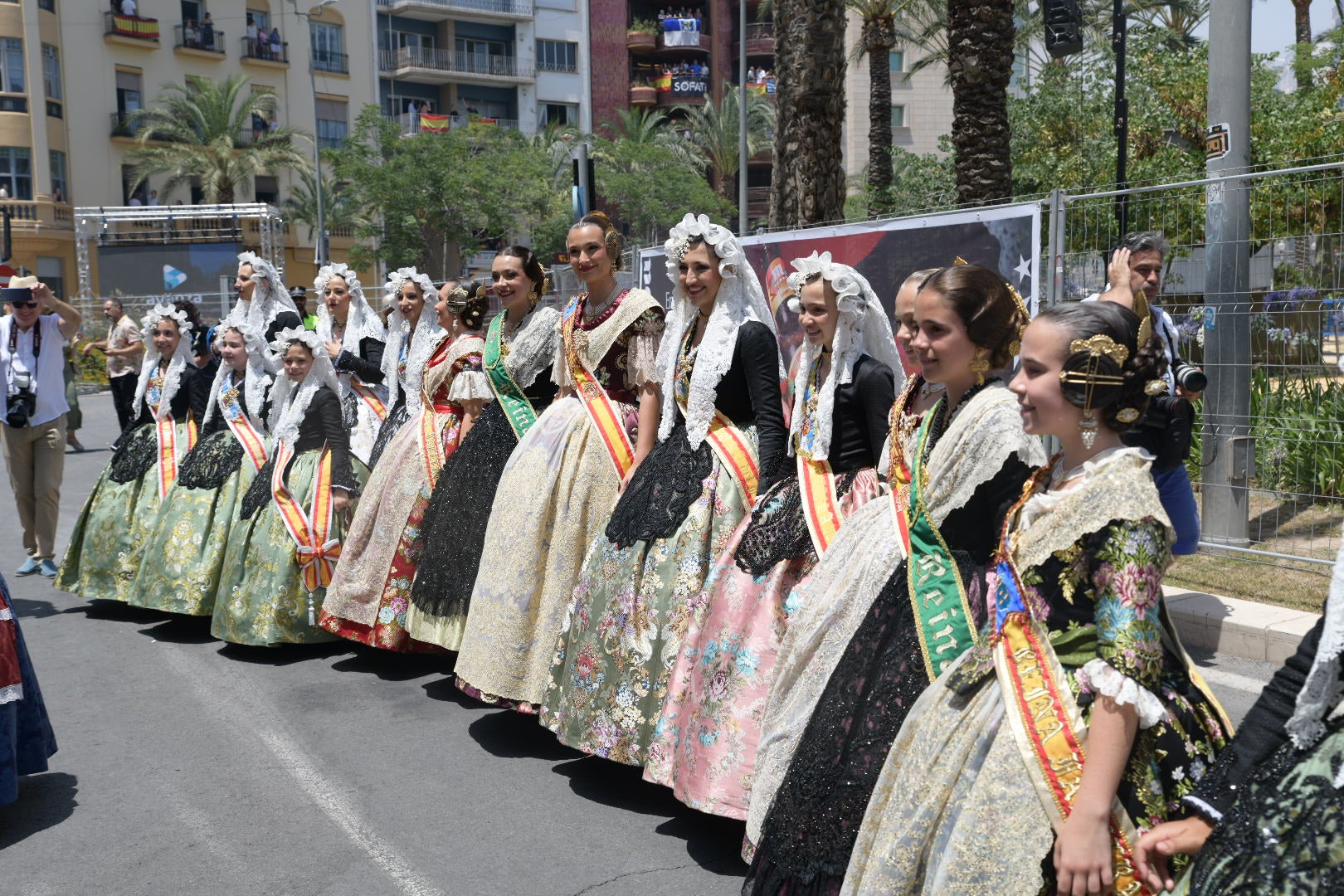 La mascletà de Mediterráneo este 22 de junio, foto a foto
