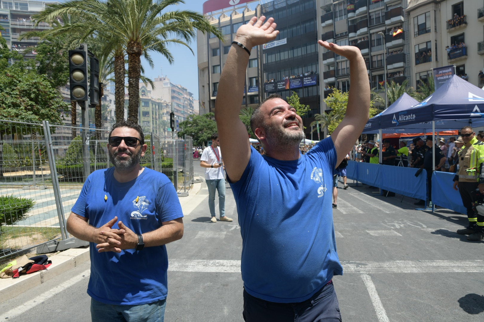 La mascletà de Mediterráneo este 22 de junio, foto a foto