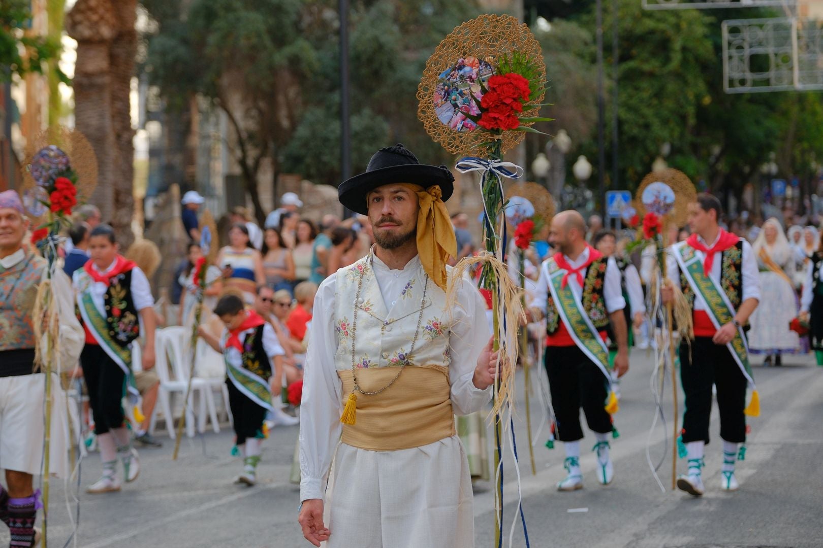 Las Hogueras cumplen con la patrona de Alicante