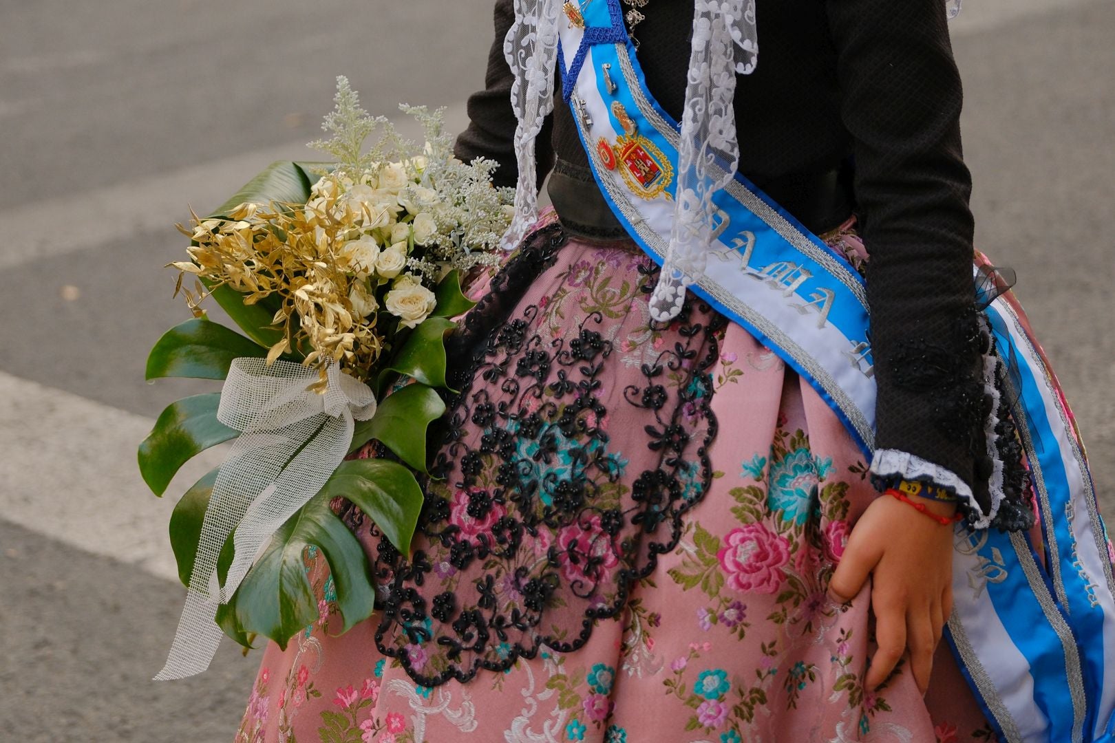 Las Hogueras cumplen con la patrona de Alicante