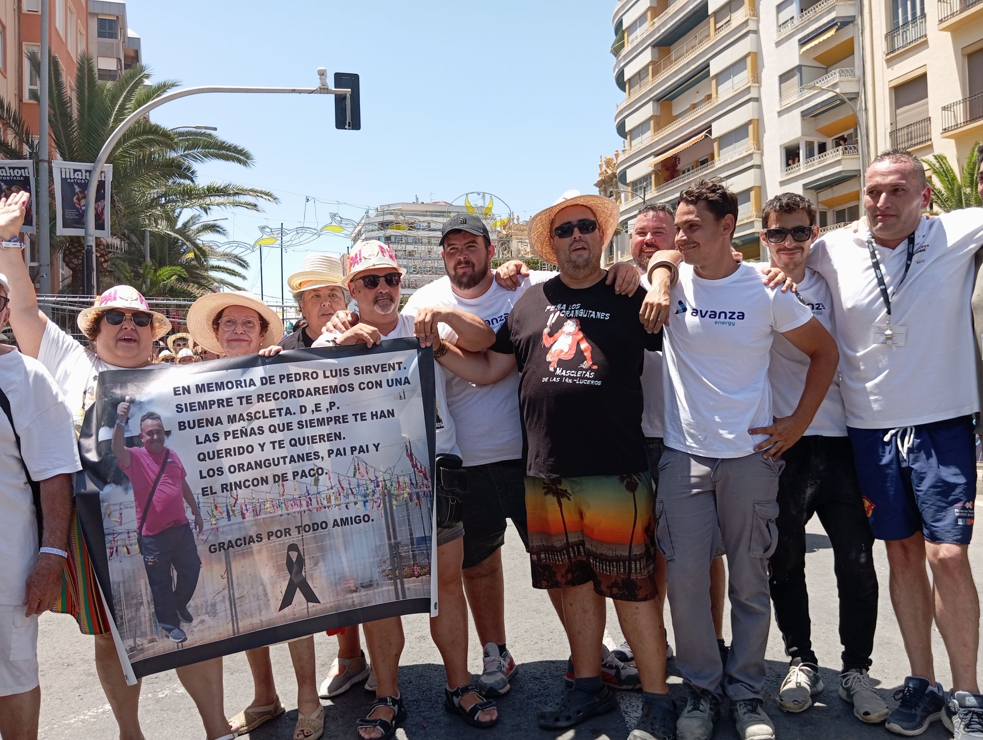Emoción por todos los poros en la última mascletà de las Hogueras 2025