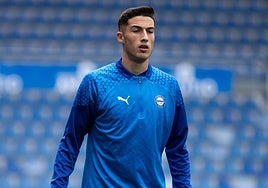 Unai Ropero, durante su etapa en el Alavés.