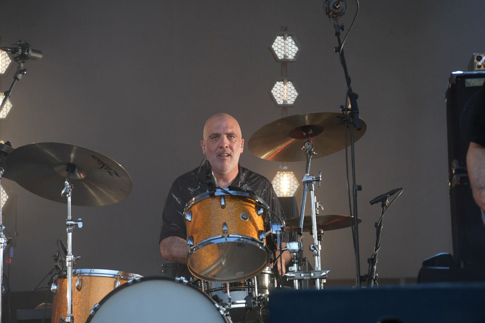 Alicante se rinde a Maná