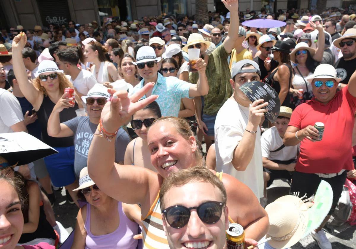Residents of Alicante during a mascletà at the 2025 Hogueras festival.