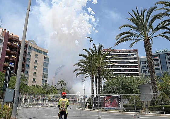 Mascletà de Mediterráneo el 22 de junio en Luceros.