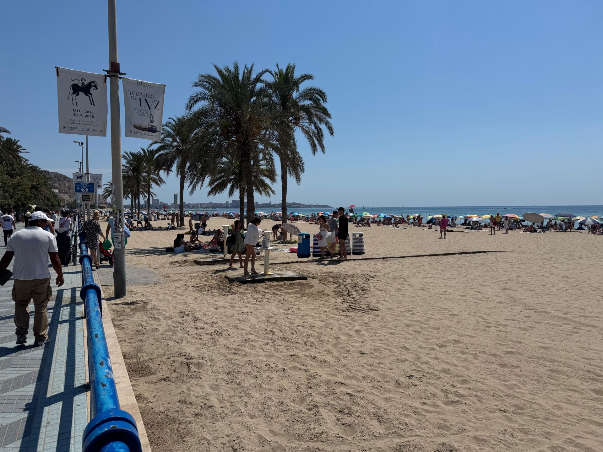 Playa del Postiguet.