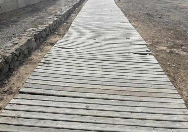 Walkway on Tabarca beach.