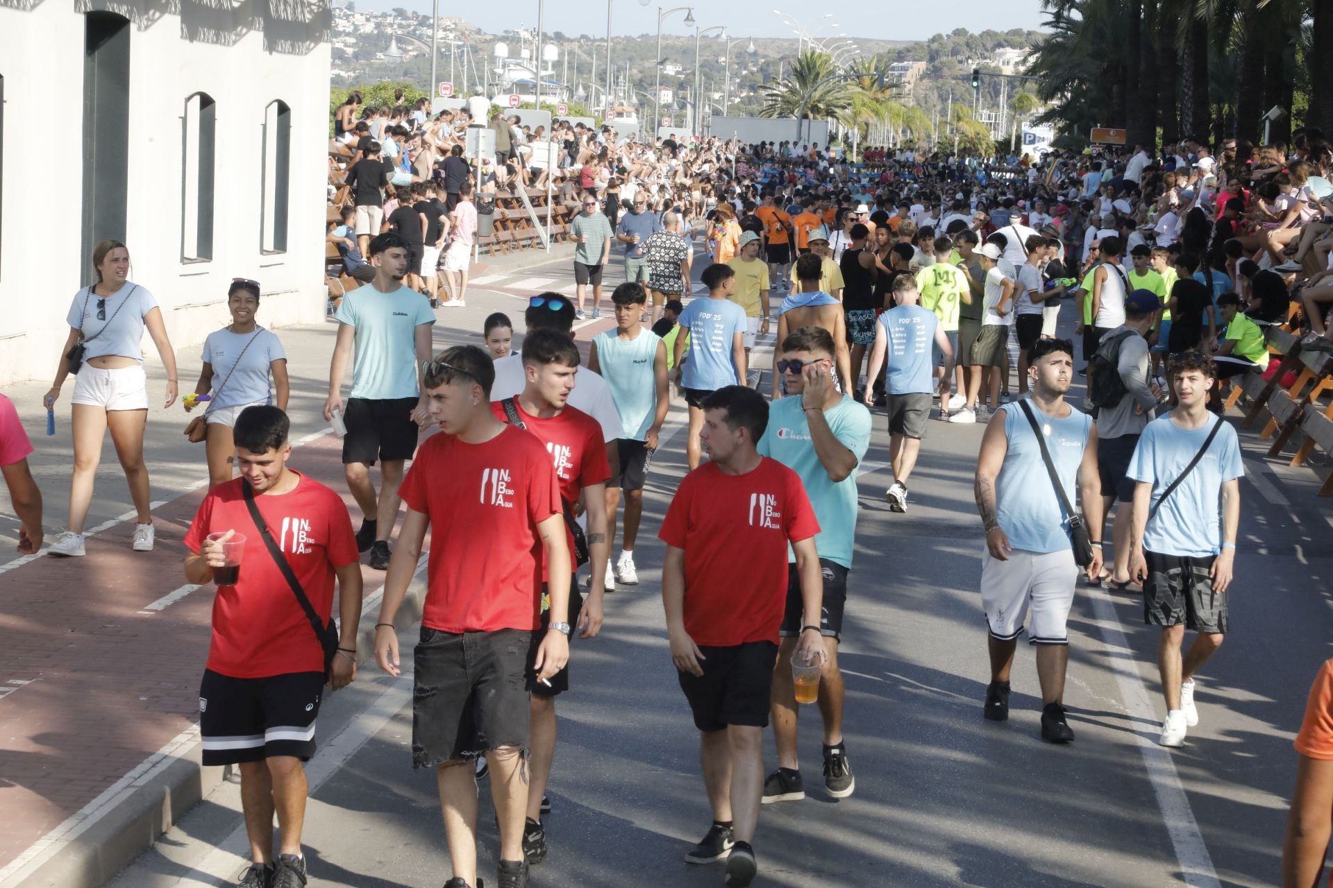Así ha sido la entrada y primera sesión de &#039;bous a la mar&#039; en Dénia