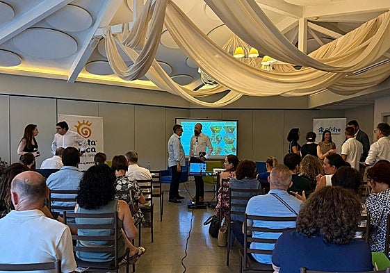 Imagen del acto realizado en el Hotel Huerto del Cura