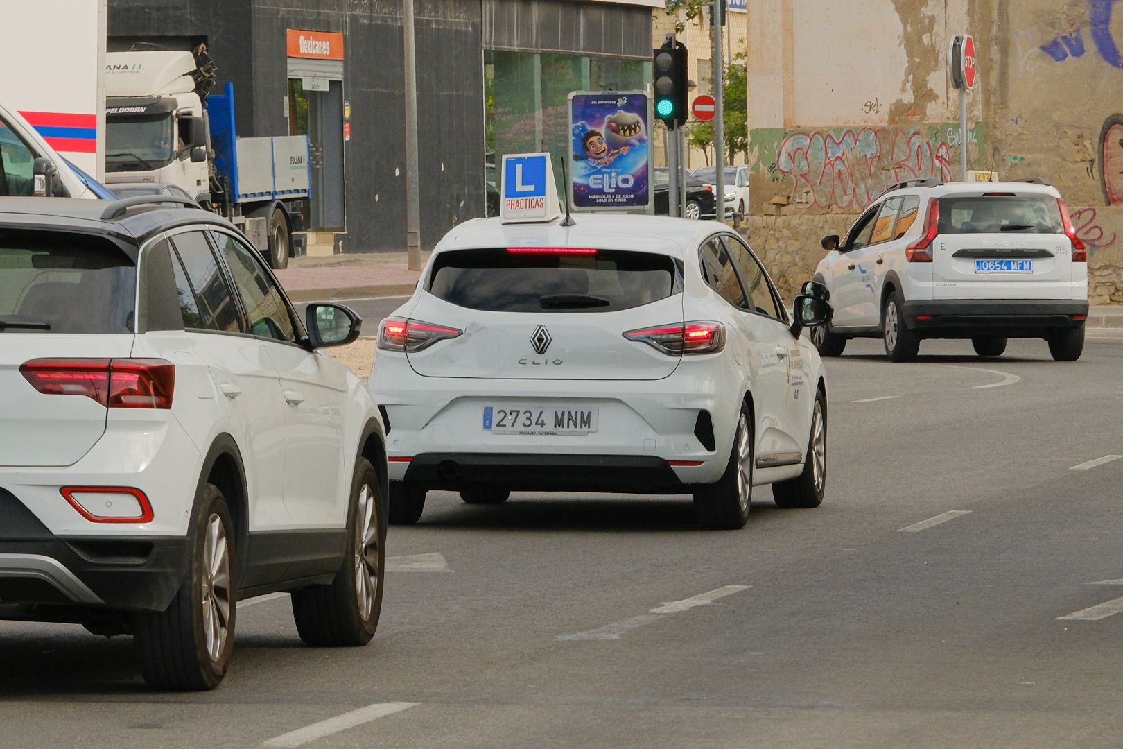 Coche de autoescuela en Alicante