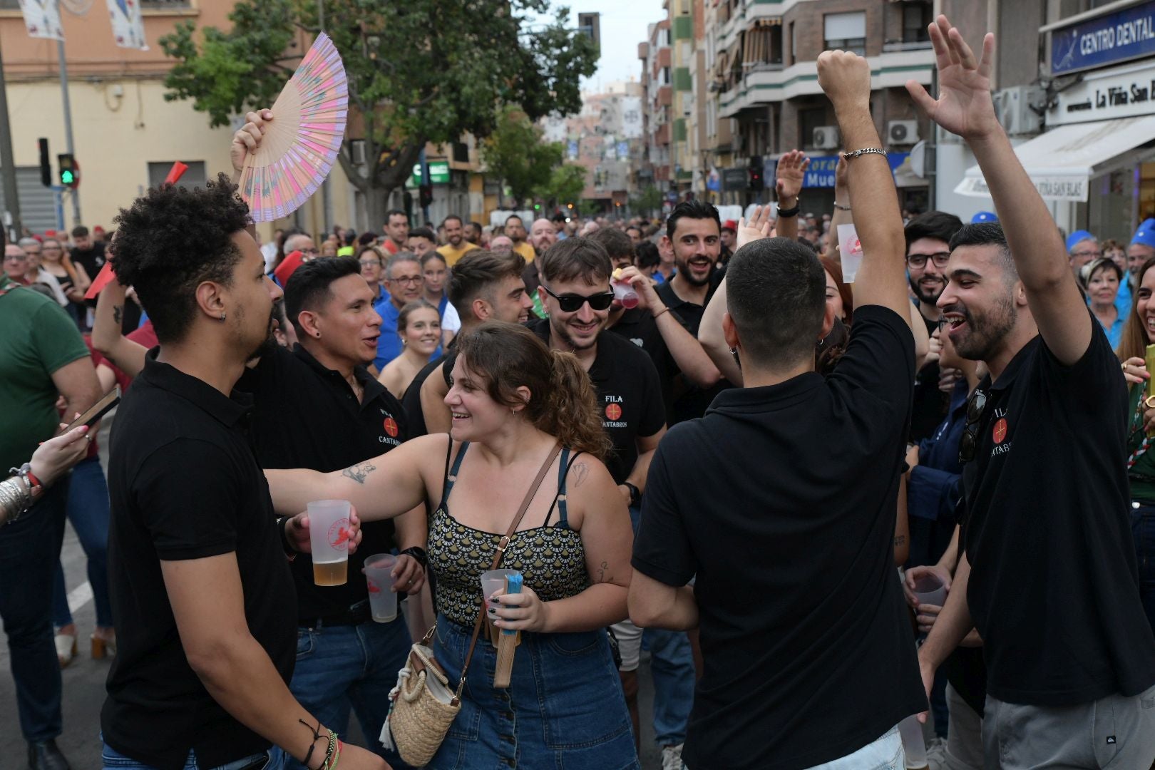 La Entrada de Bandas pone música a las fiestas de Moros y Cristianos de San Blas