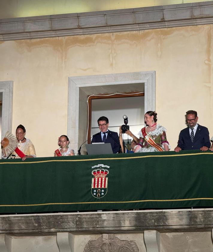 Imagen secundaria 2 - Various images of the Proclamation event.