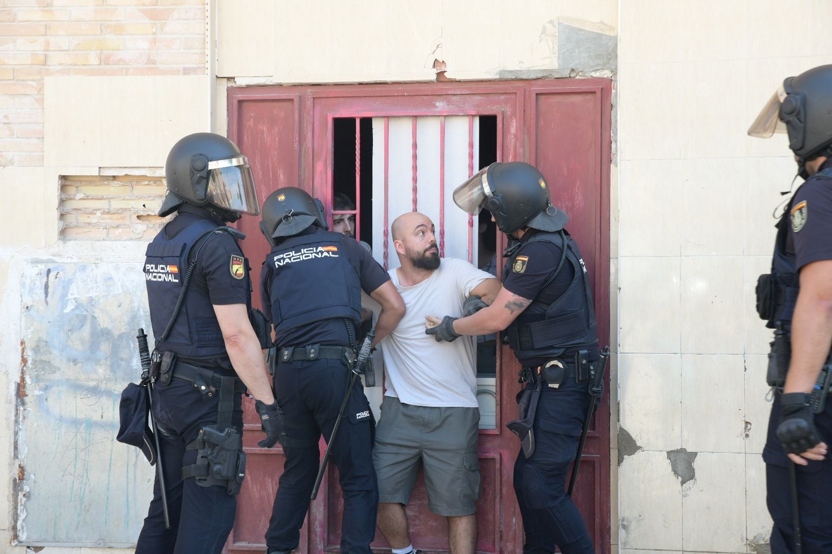 Desahucian a una pareja de 65 años en Nou Alacant