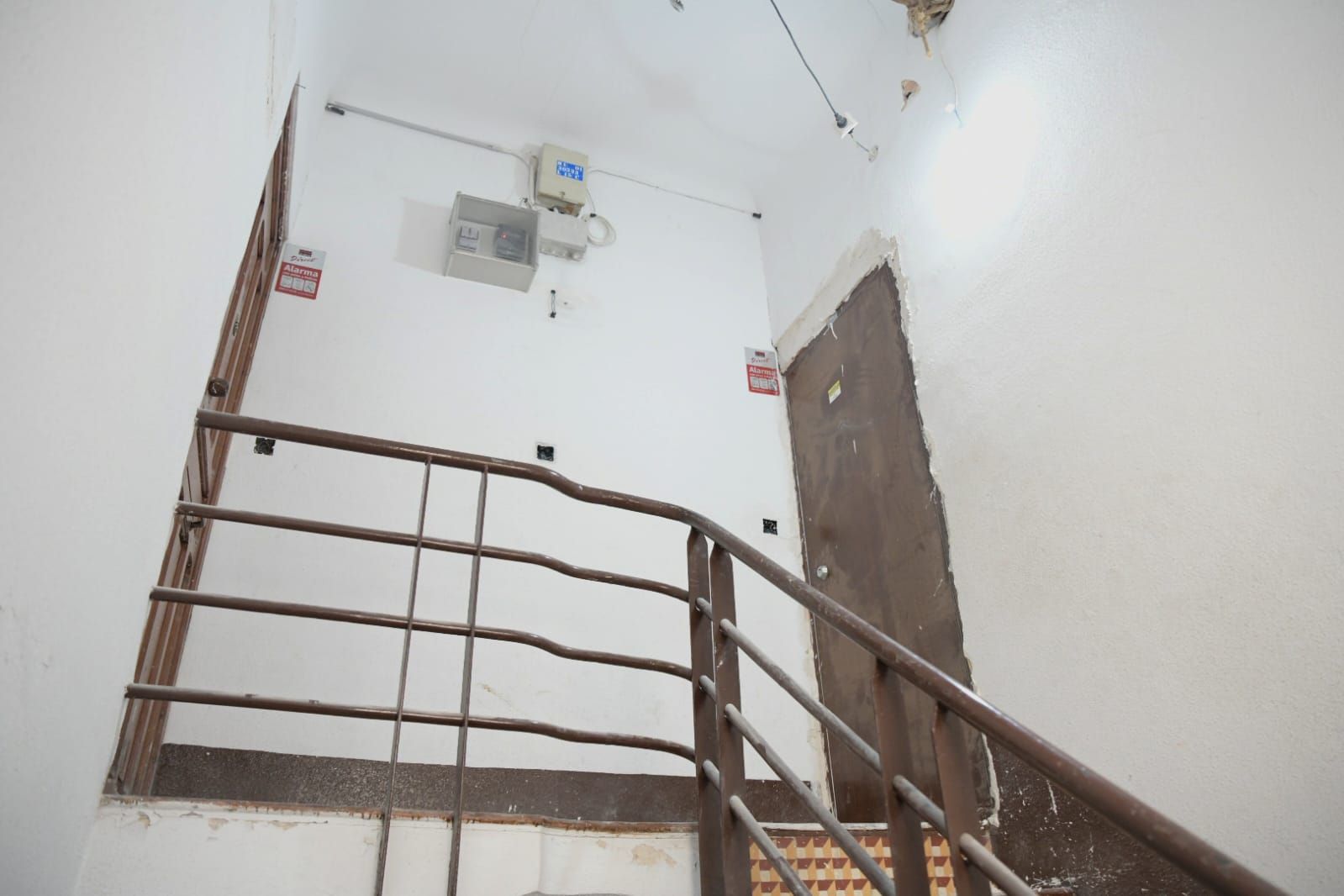 Zaguán de la vivienda desahuciada.