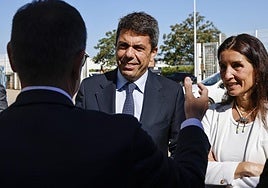 El presidente de la Generalitat Valenciana, Carlos Mazón, y la consellera de Hacienda, Ruth Merino, en una imagen de archivo.