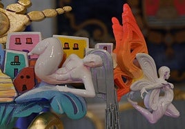 Una hoguera oficial con toques 'Singulares': la maqueta foto a foto