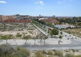 La Vía Parque, el parque del Pau 2 y el IES San Blas, algunas de las obras pendientes en este barrio de Alicante.