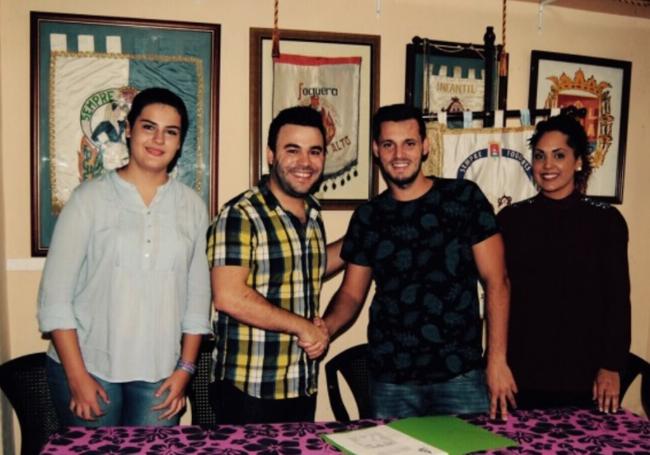 Primeros años de Llongo en San Antón Alto.