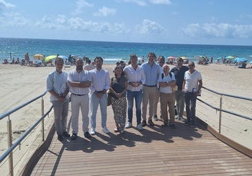 La Vila Joiosa estrena dos nuevas pasarelas para hacer sus arenales más accesibles