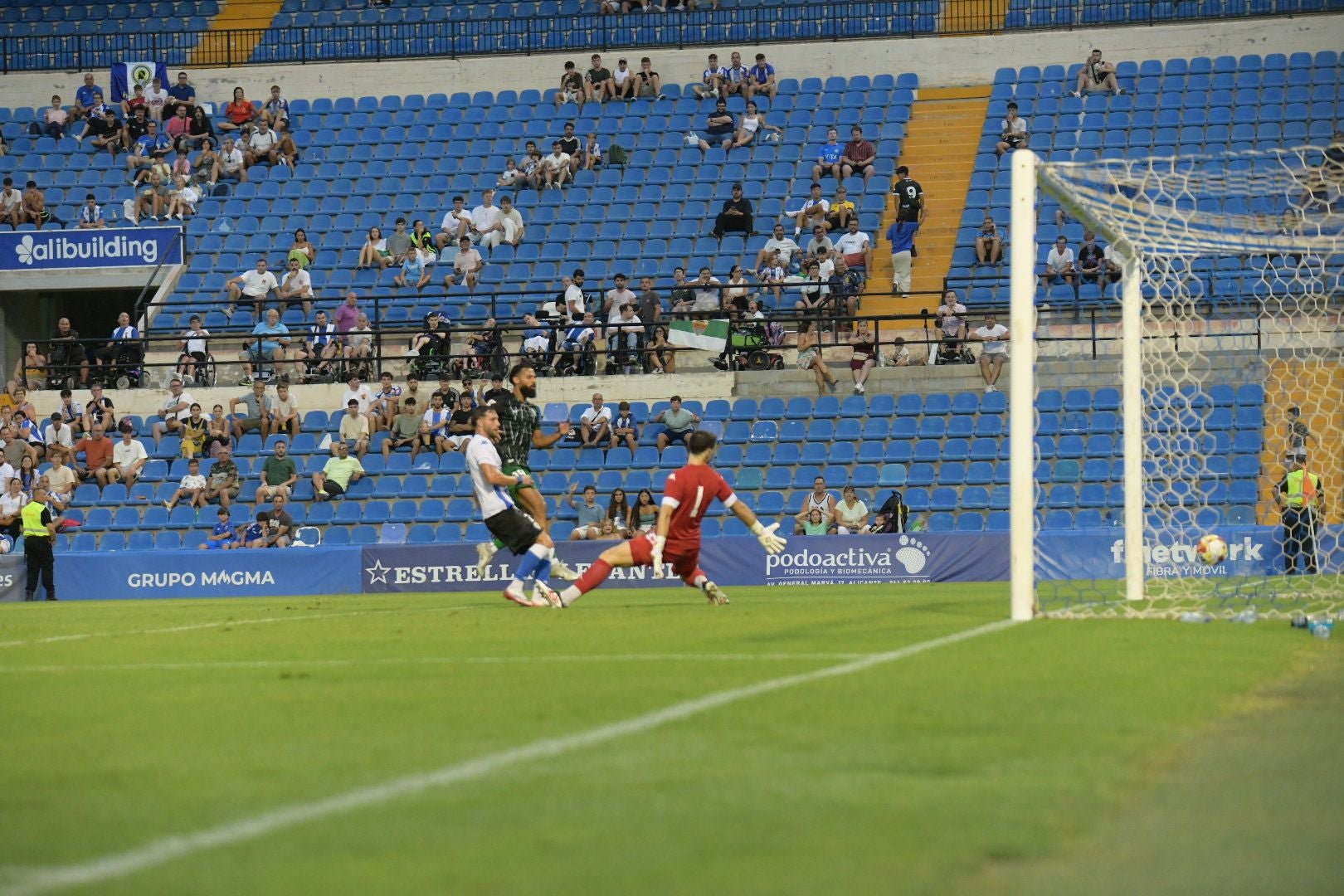 Derbi de alta tensión en el Rico Pérez