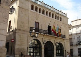 Casa consistorial de Castalla-.